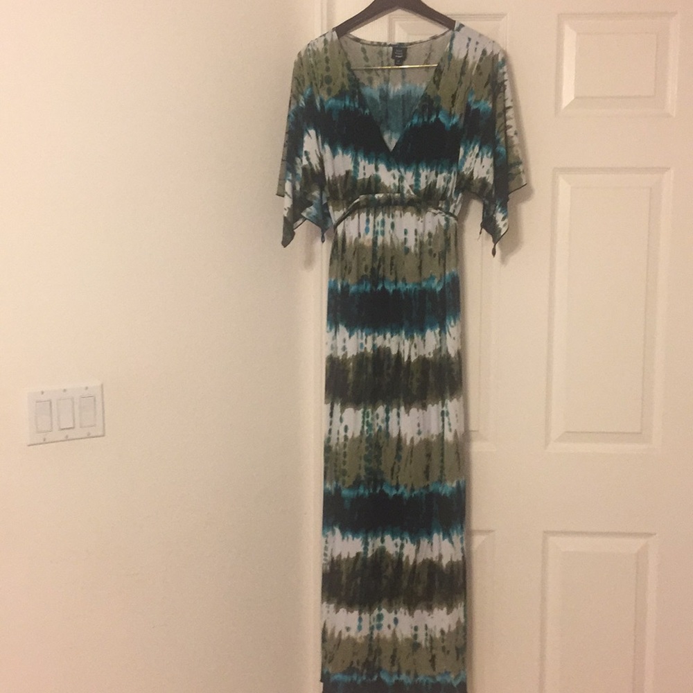 Hardly worn. In good condition